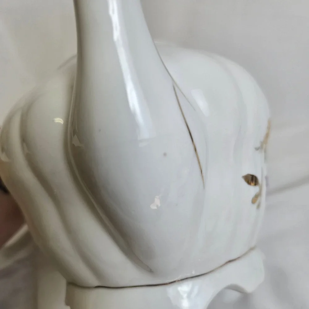 Musical Teapot Made in Japan Floral Bouquet Design Gold Trim Porcelain Vintage